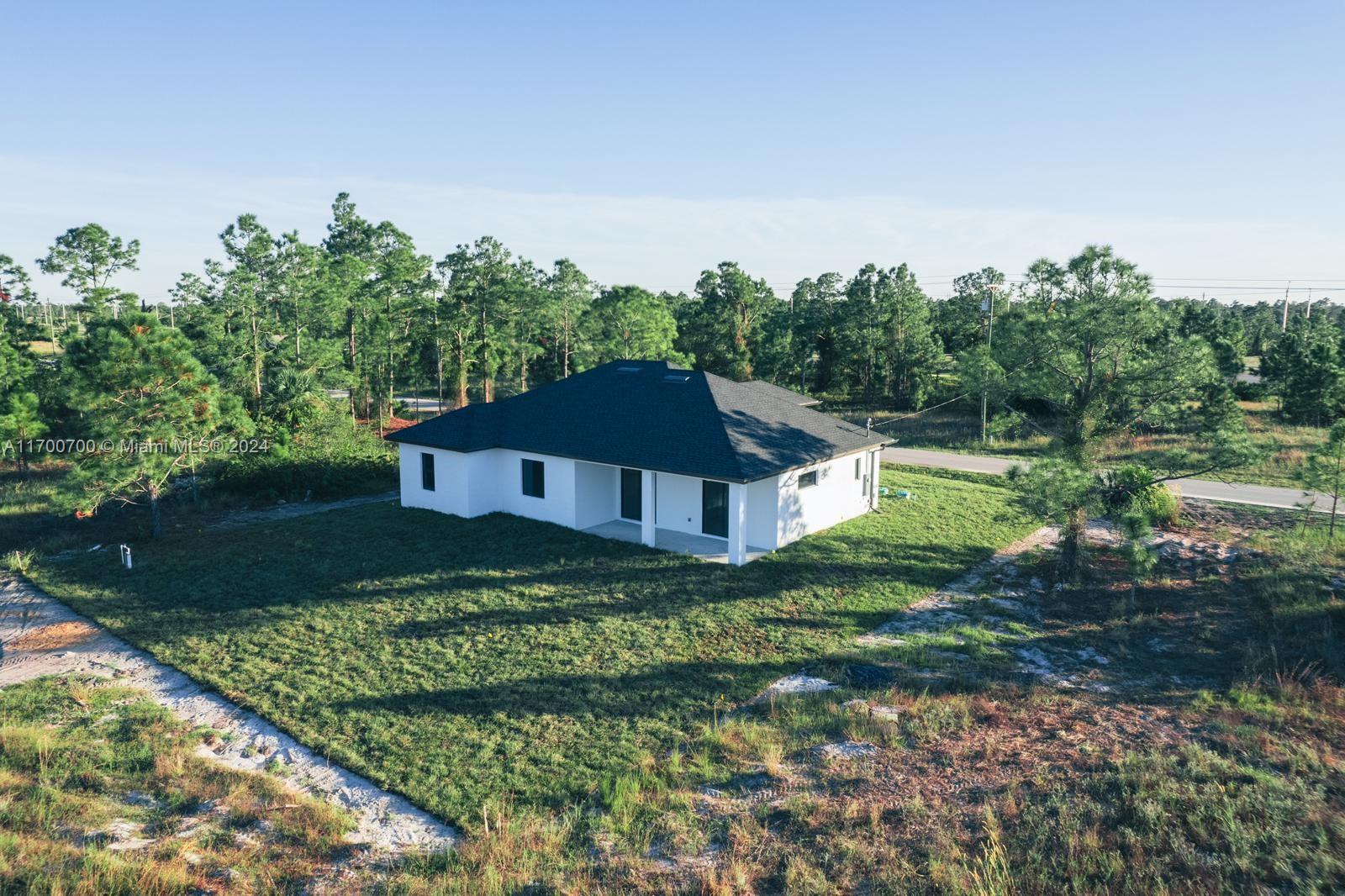 3529 Meadow Rd, Lehigh Acres, Florida image 3