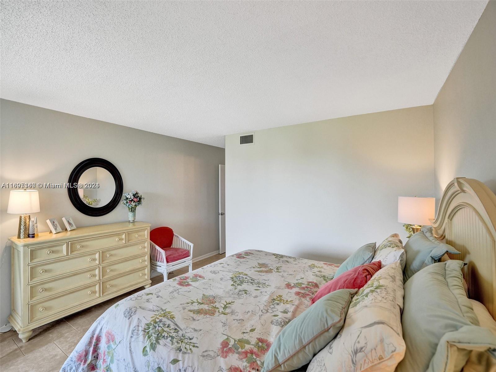 7431 NW 1st St #407, Margate, Florida image 26