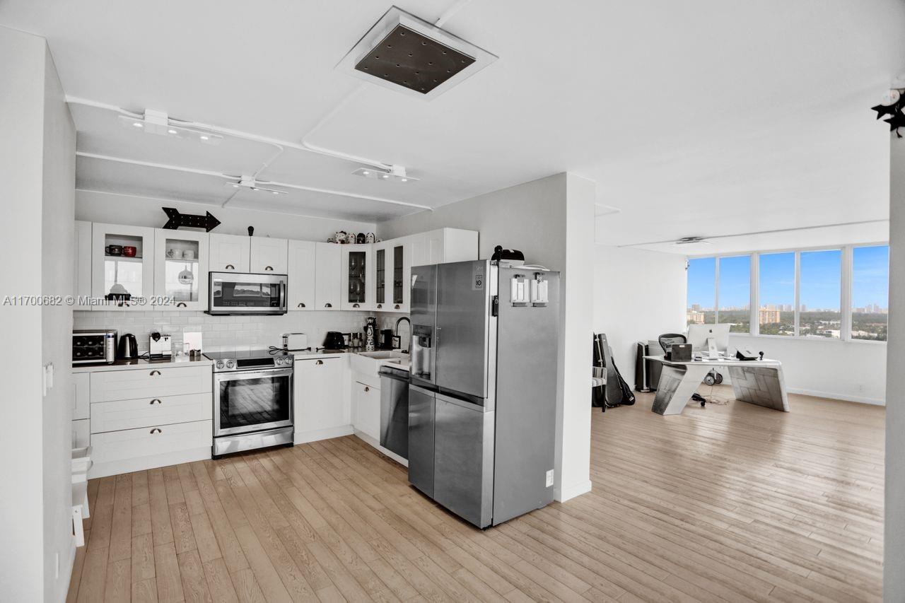 Listing Photo 18