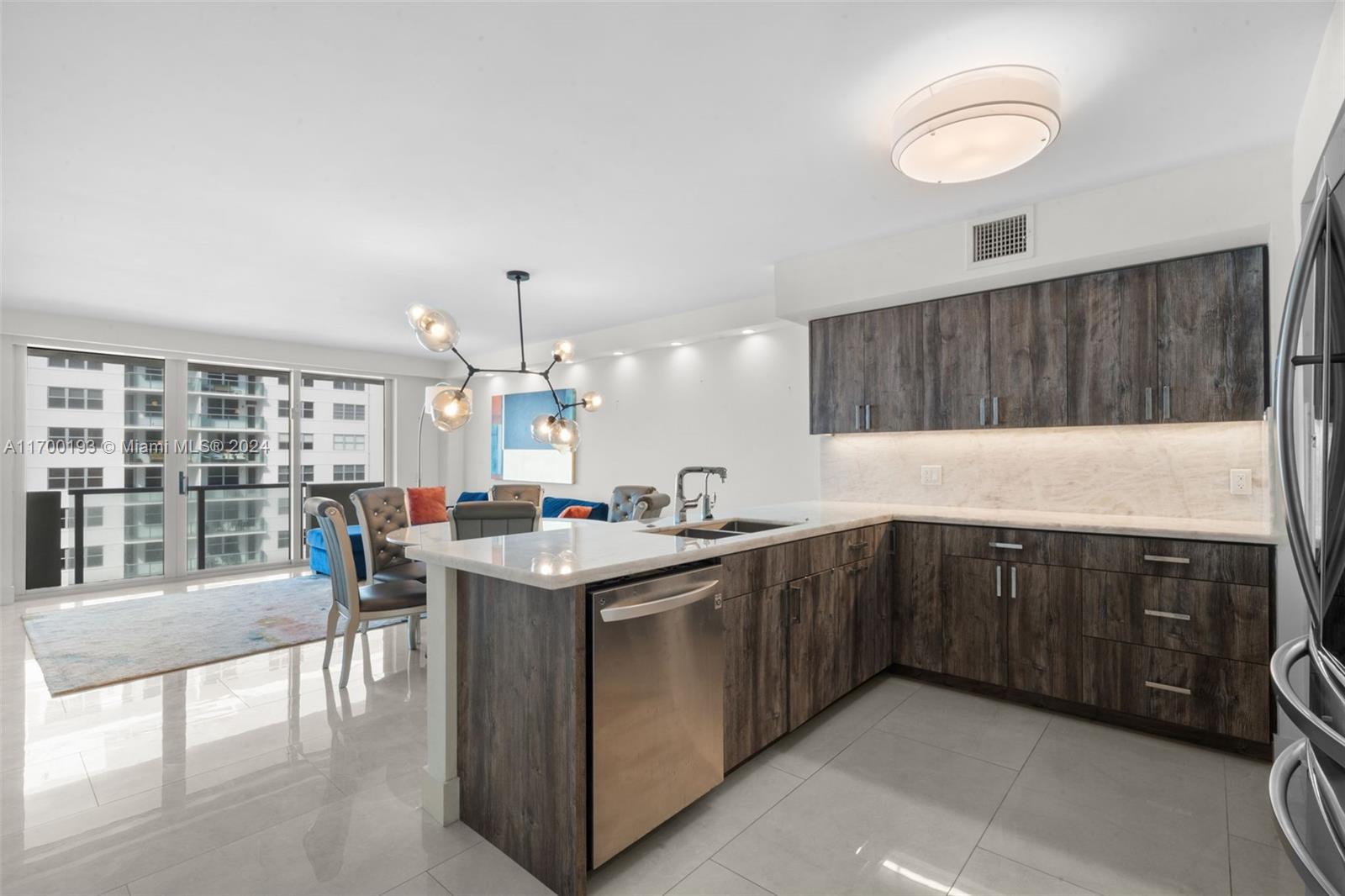 9499 Collins Ave #806, Surfside FL 33154
