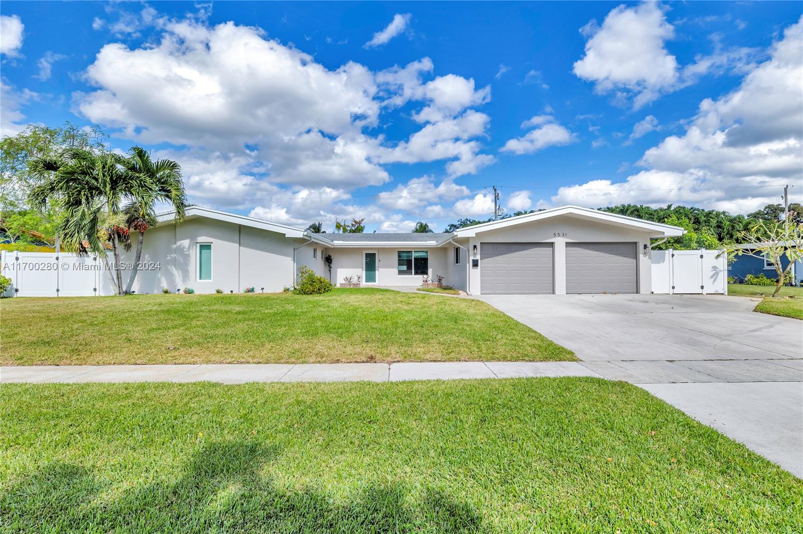 5531 SW 2nd St, Plantation, Florida image 1