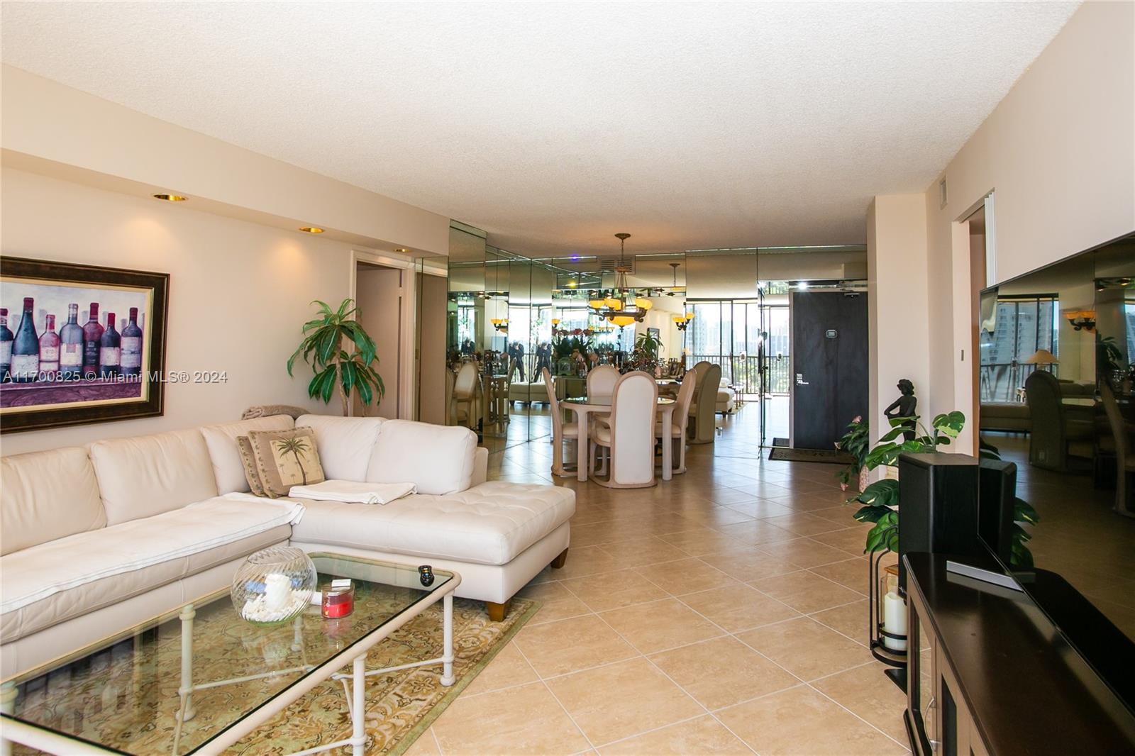 20379 W Country Club Dr #1236, Aventura, Florida image 3