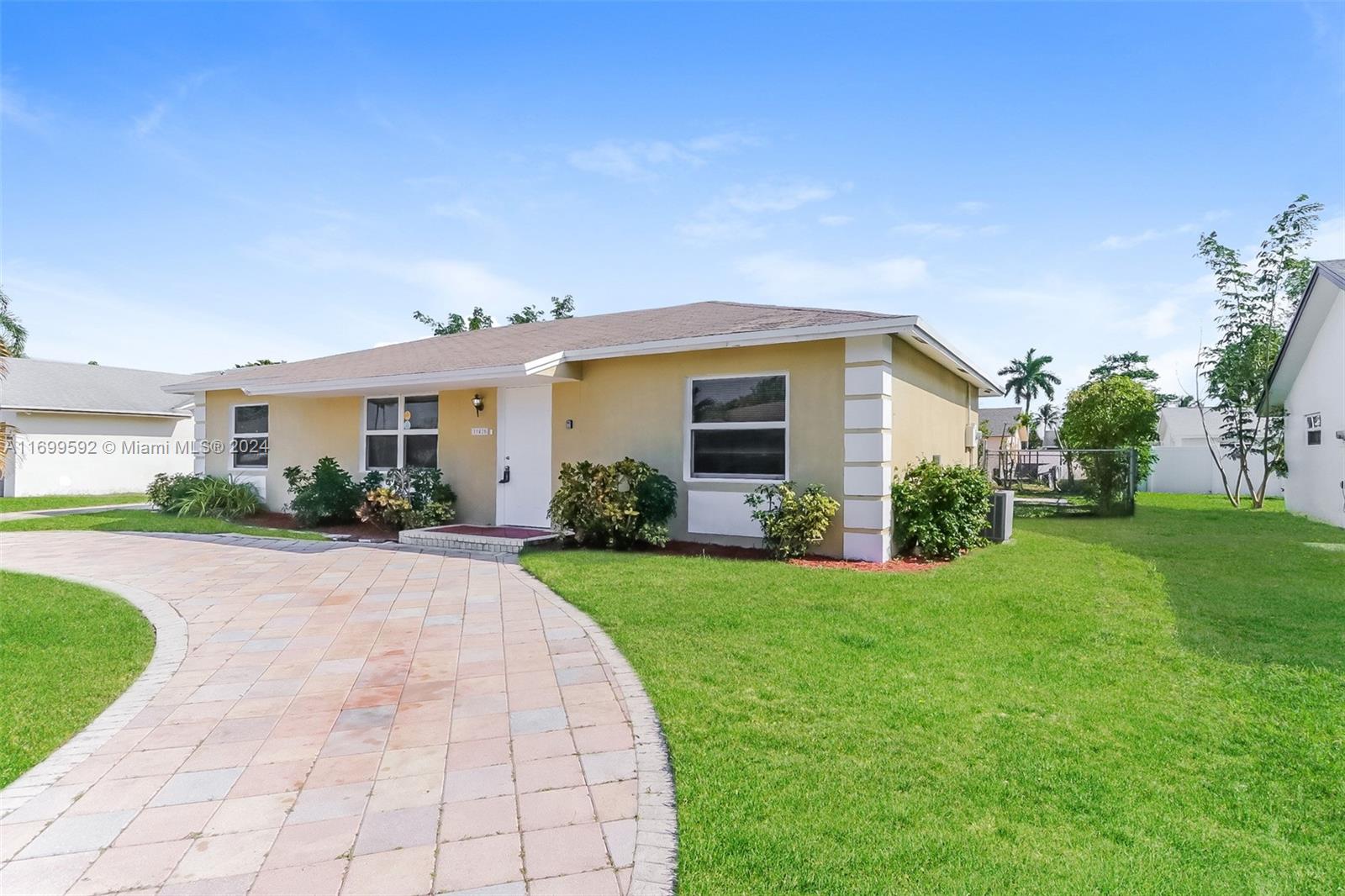 19426 Colorado Cir, Boca Raton, Florida image 2