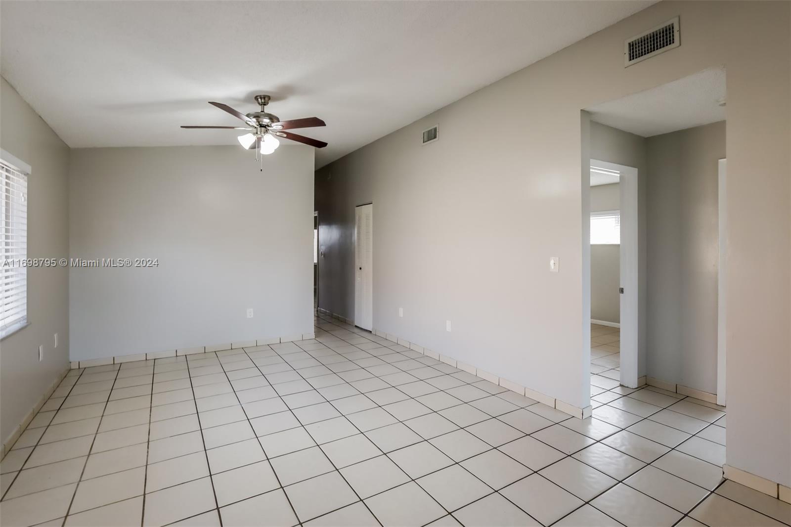 7015 W 31st Ave, Hialeah, Florida image 3