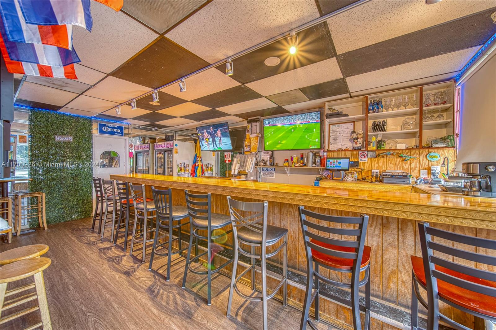 Cafeteria & Bar For Sale In Hialeah
