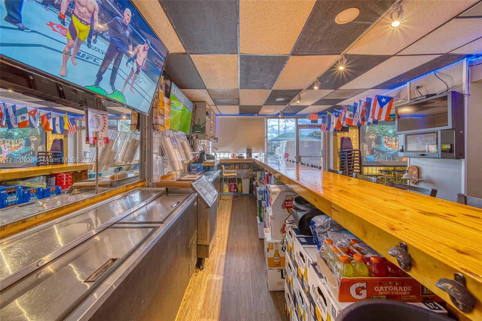Cafeteria & Bar For Sale In Hialeah