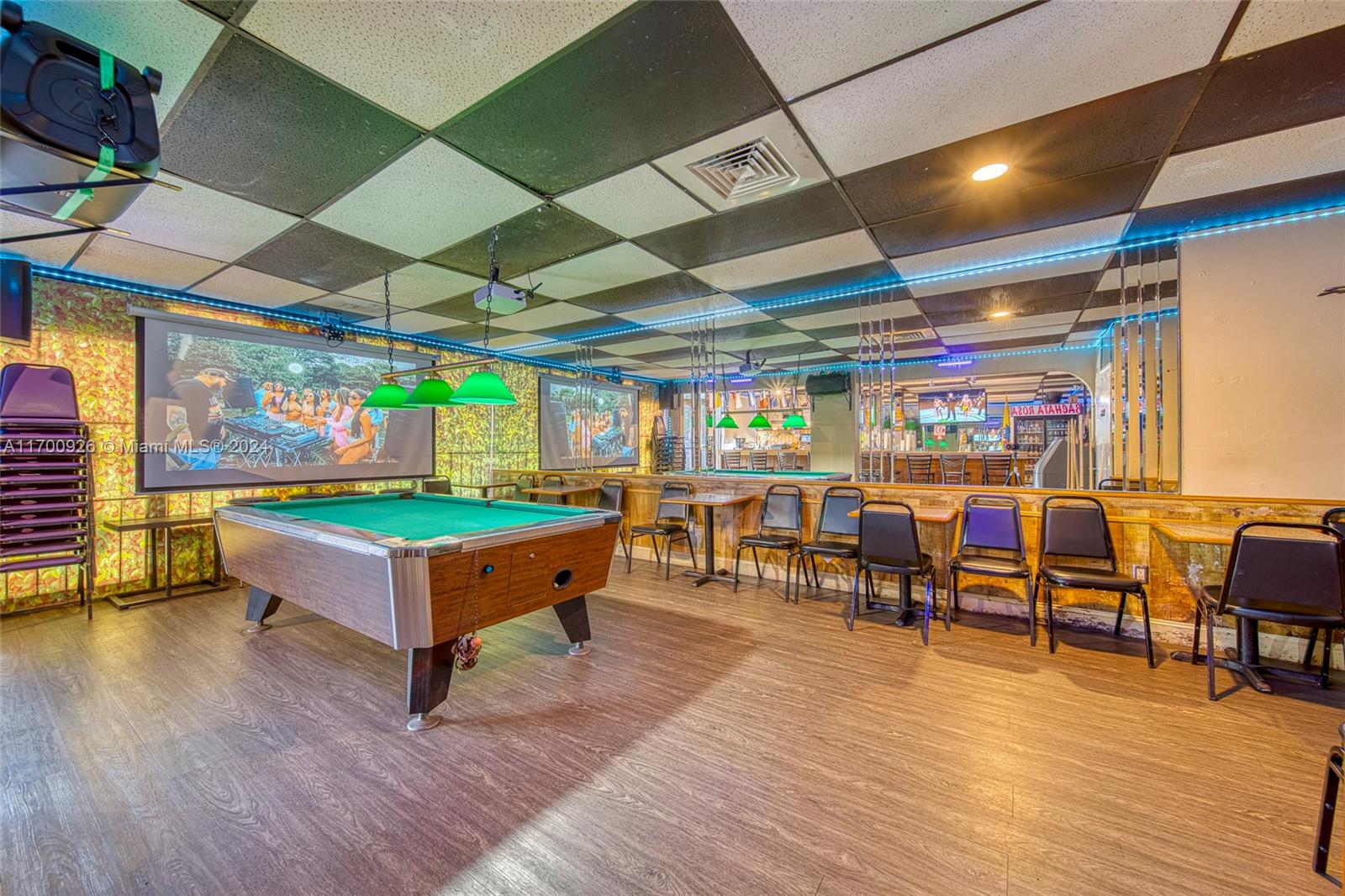Cafeteria & Bar For Sale In Hialeah