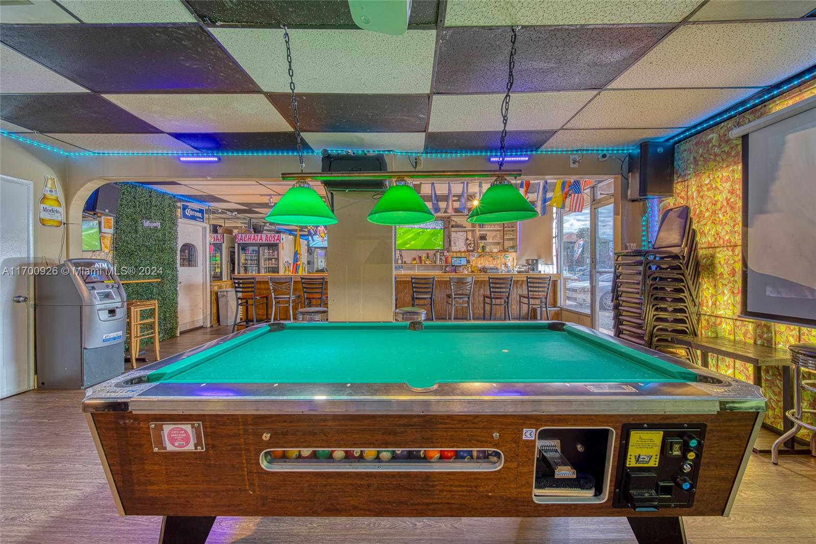 Cafeteria & Bar For Sale In Hialeah