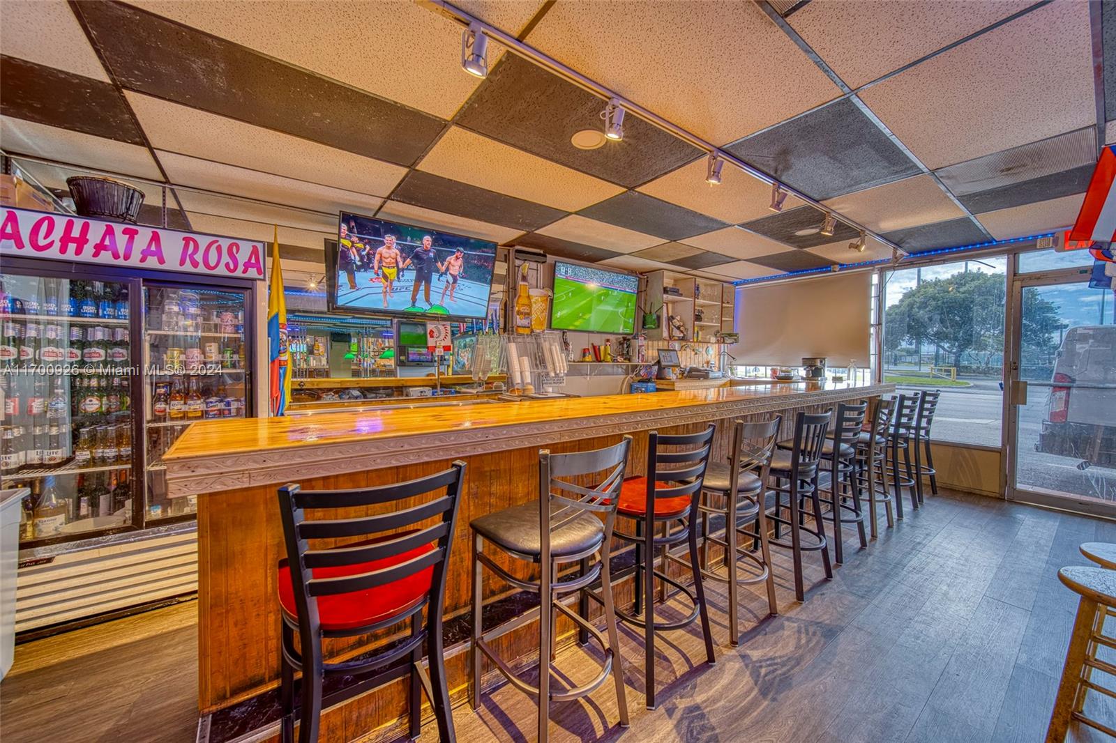 Cafeteria & Bar For Sale In Hialeah