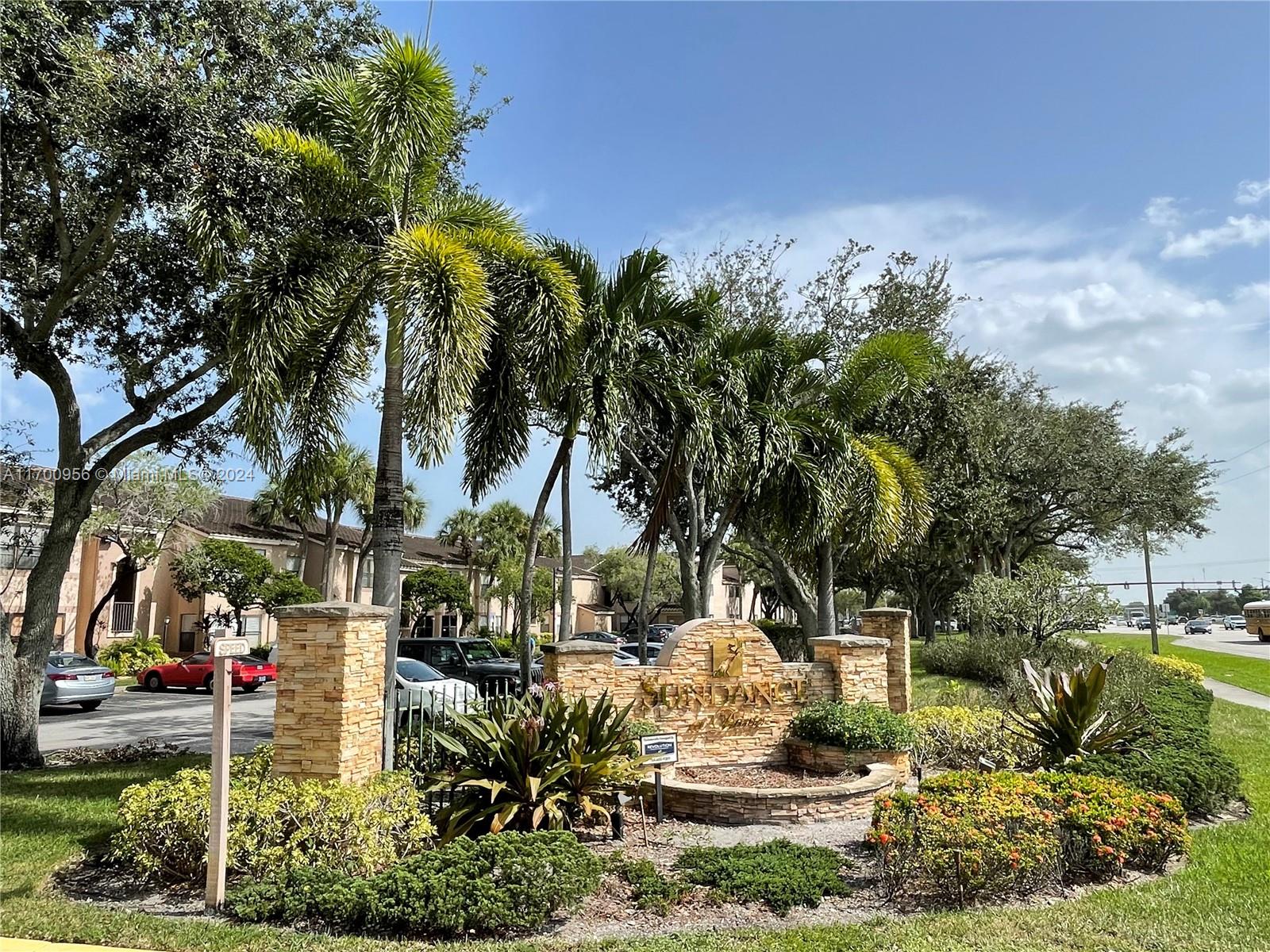 2826 S University Dr #3101, Davie, Florida image 23