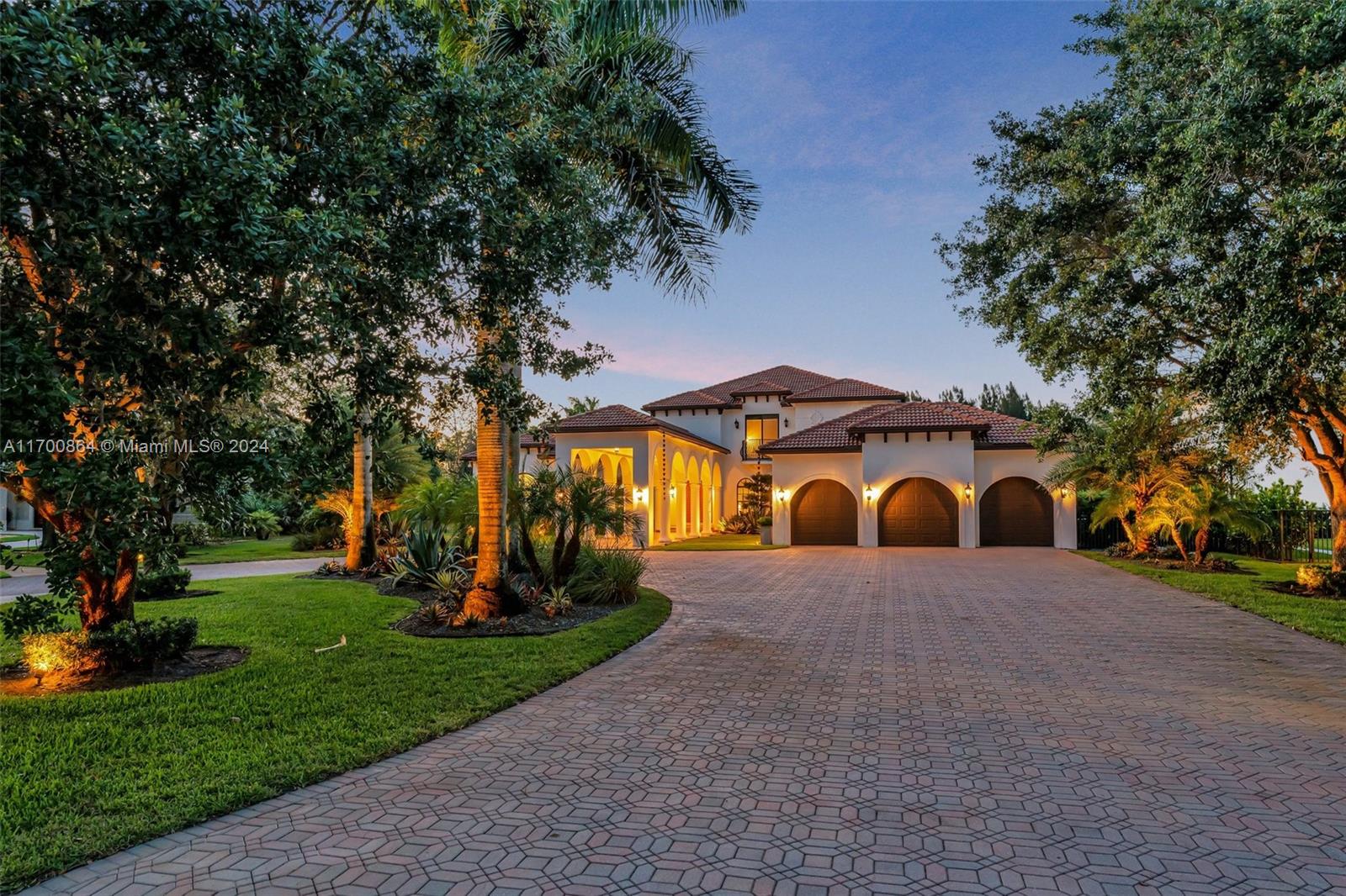 12917 Equestrian Trl, Davie, Florida image 3