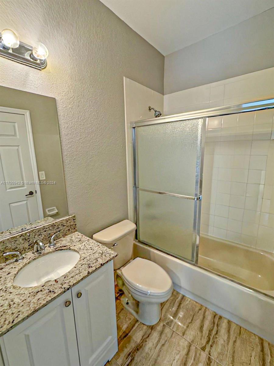 10863 NW 83rd St #9-3, Doral, Florida image 5