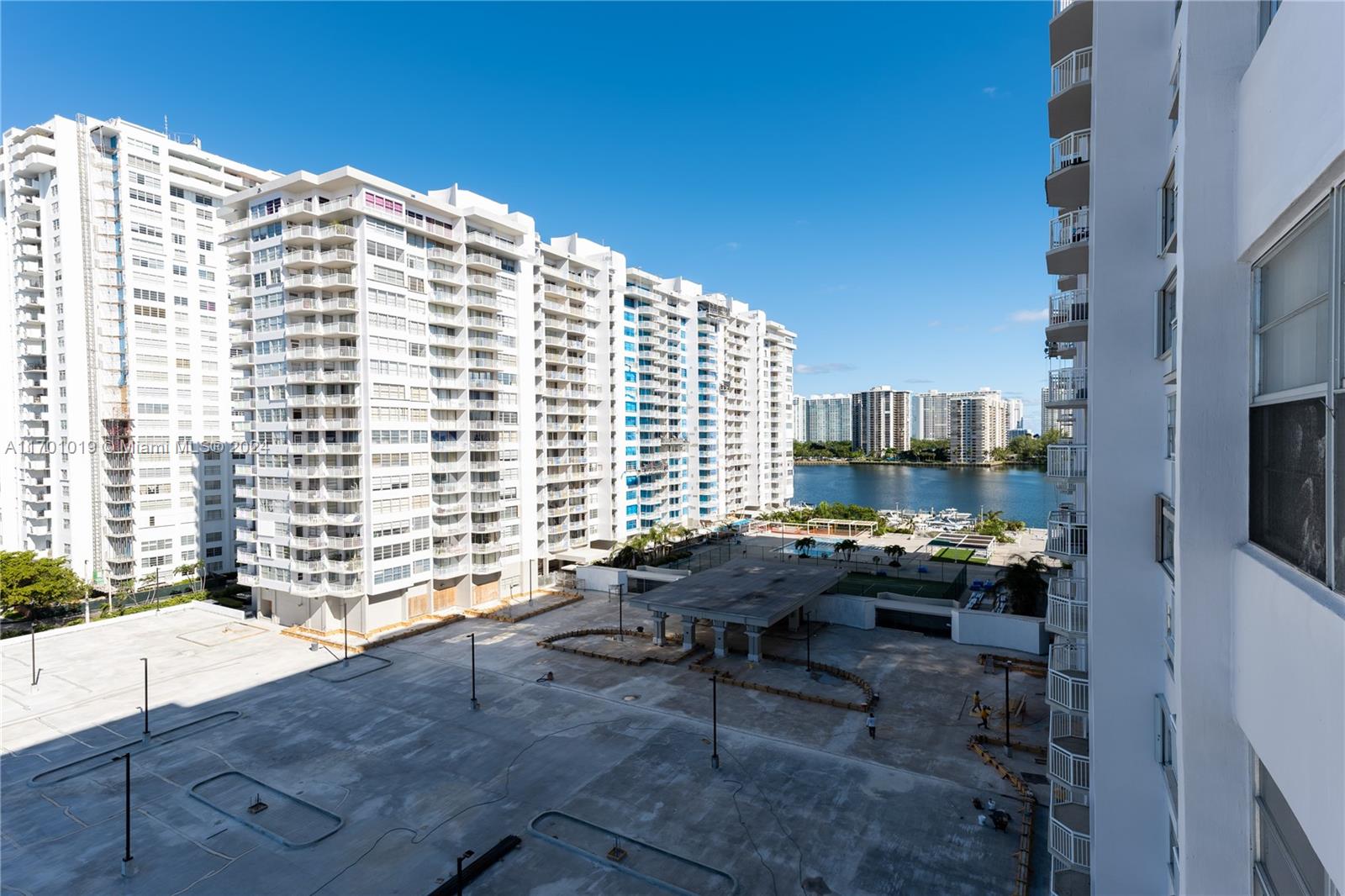 18011 Biscayne Blvd #902, Aventura, Florida image 21