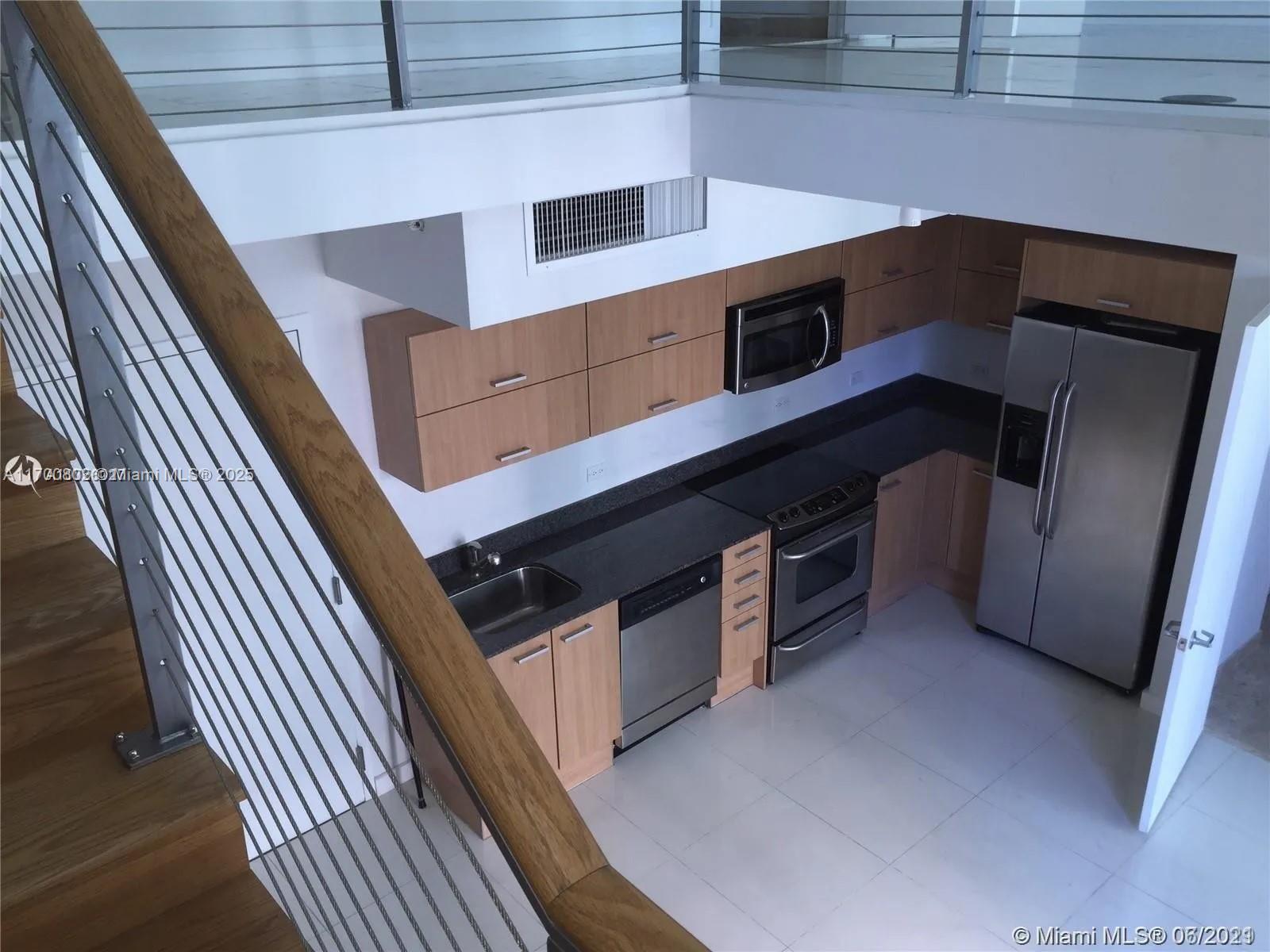350 S Miami Ave #309, Miami FL 33130