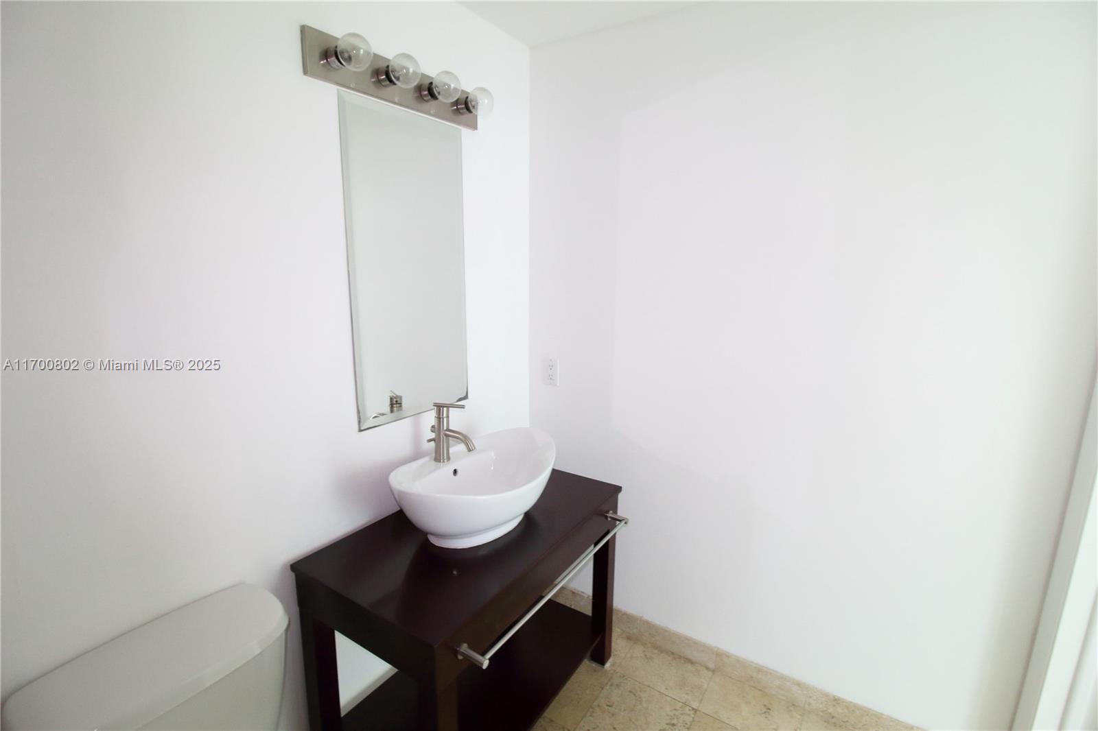 350 S Miami Ave #309, Miami FL 33130