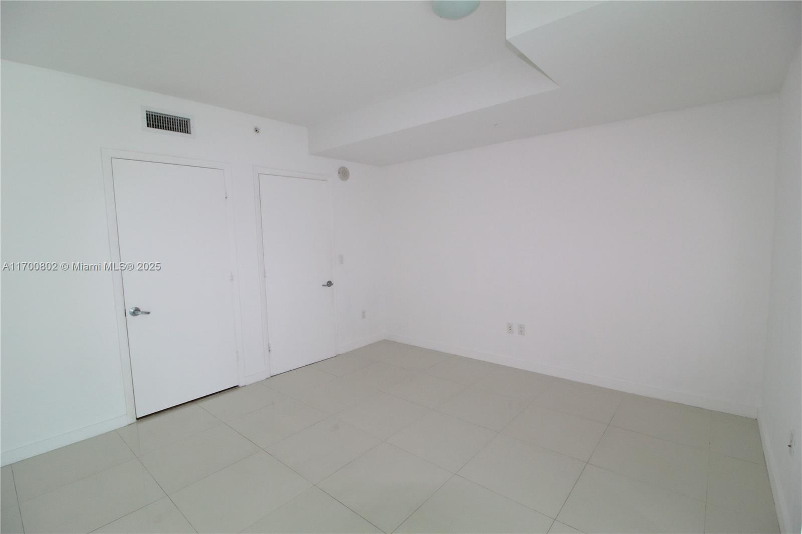350 S Miami Ave #309, Miami FL 33130