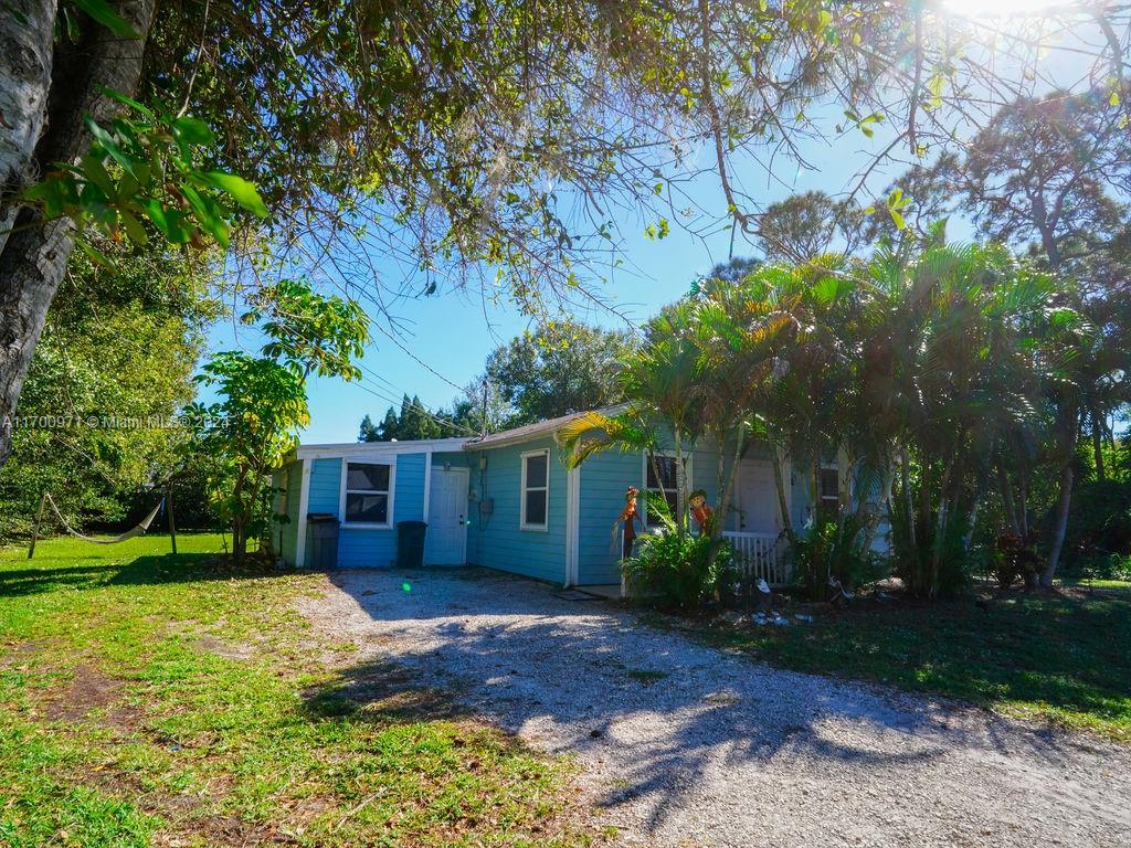 5210 Palm Dr, Fort Pierce, Florida image 2