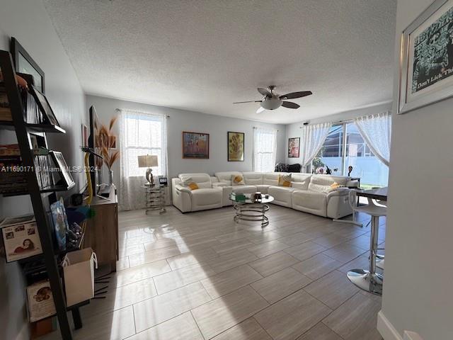 2876 SW 180th Ave, Miramar, Florida image 12