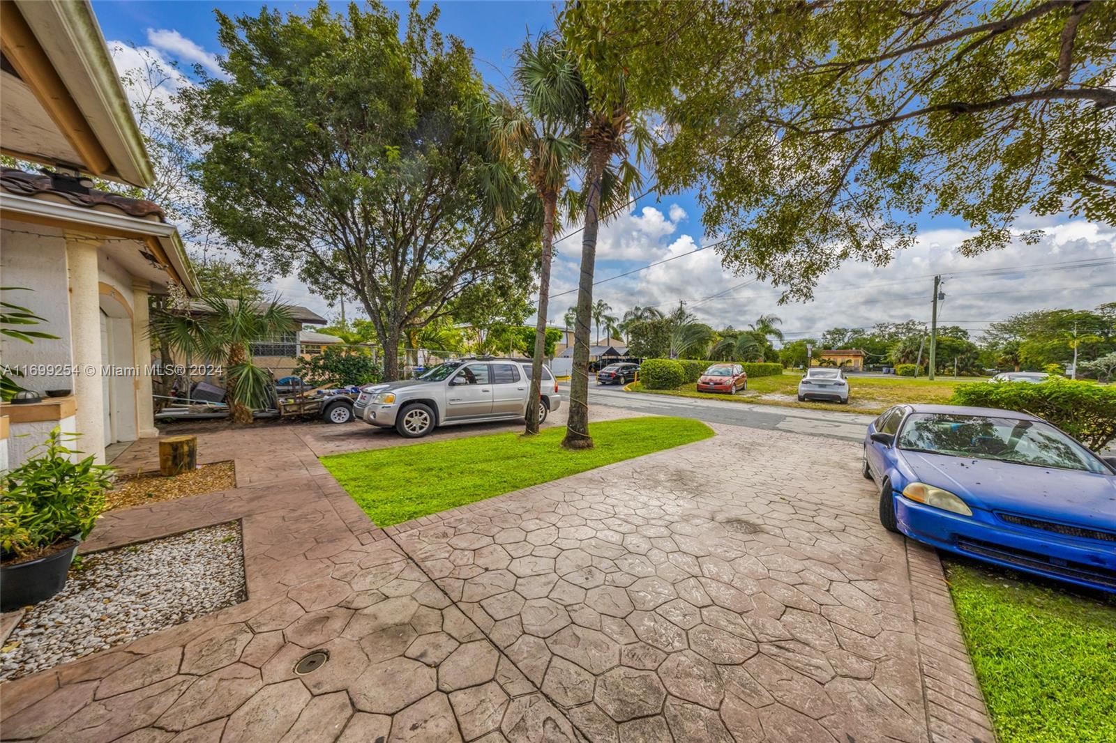 325 NW 6th Ct, Pompano Beach, Florida image 4