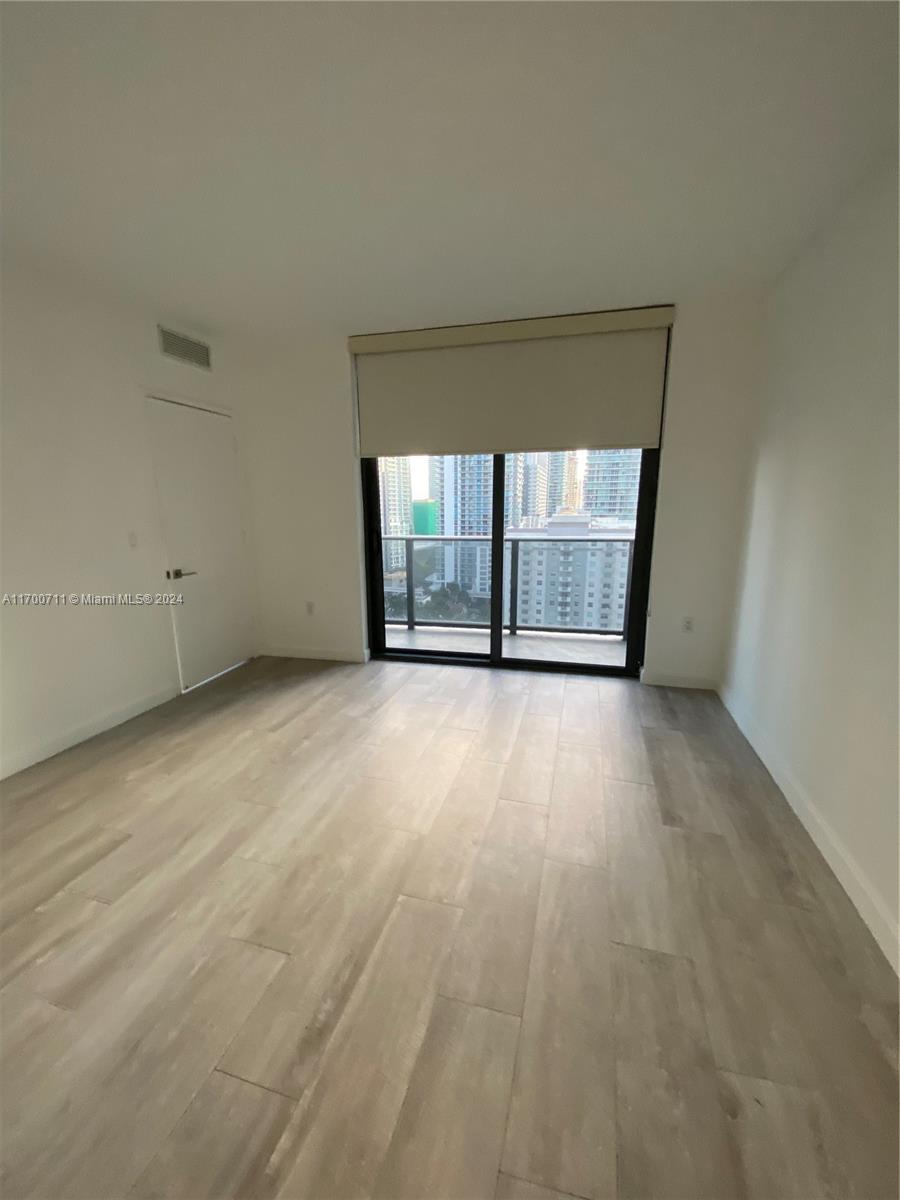 55 SW 9th St #1503, Miami FL 33130