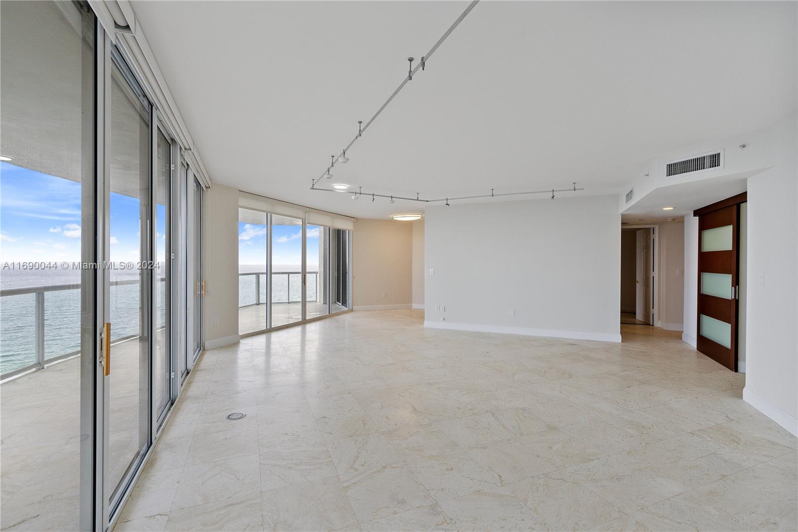 18671 Collins Ave #1702, Sunny Isles Beach, Florida image 3