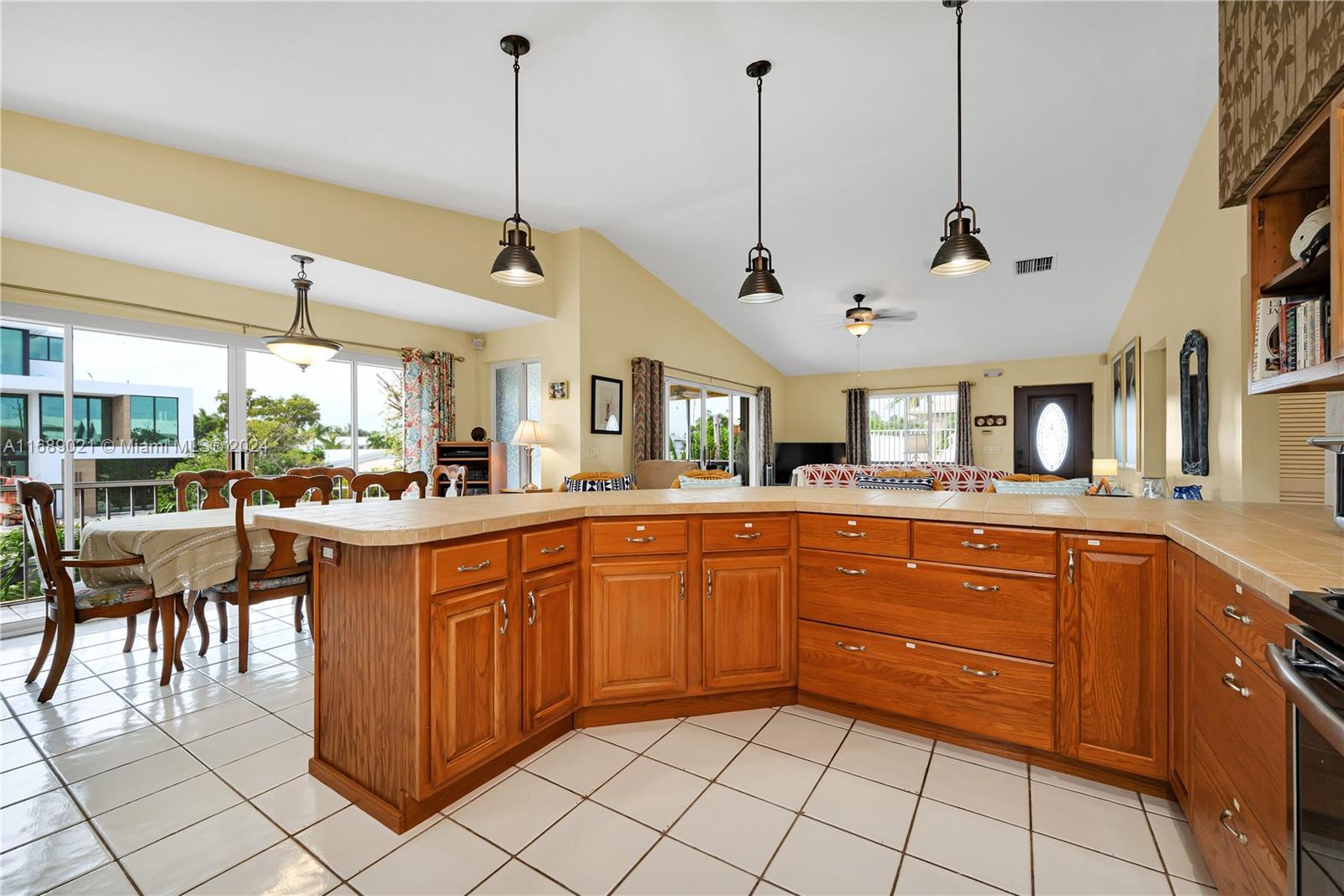 178 Gulfview Dr, Islamorada, Florida image 37