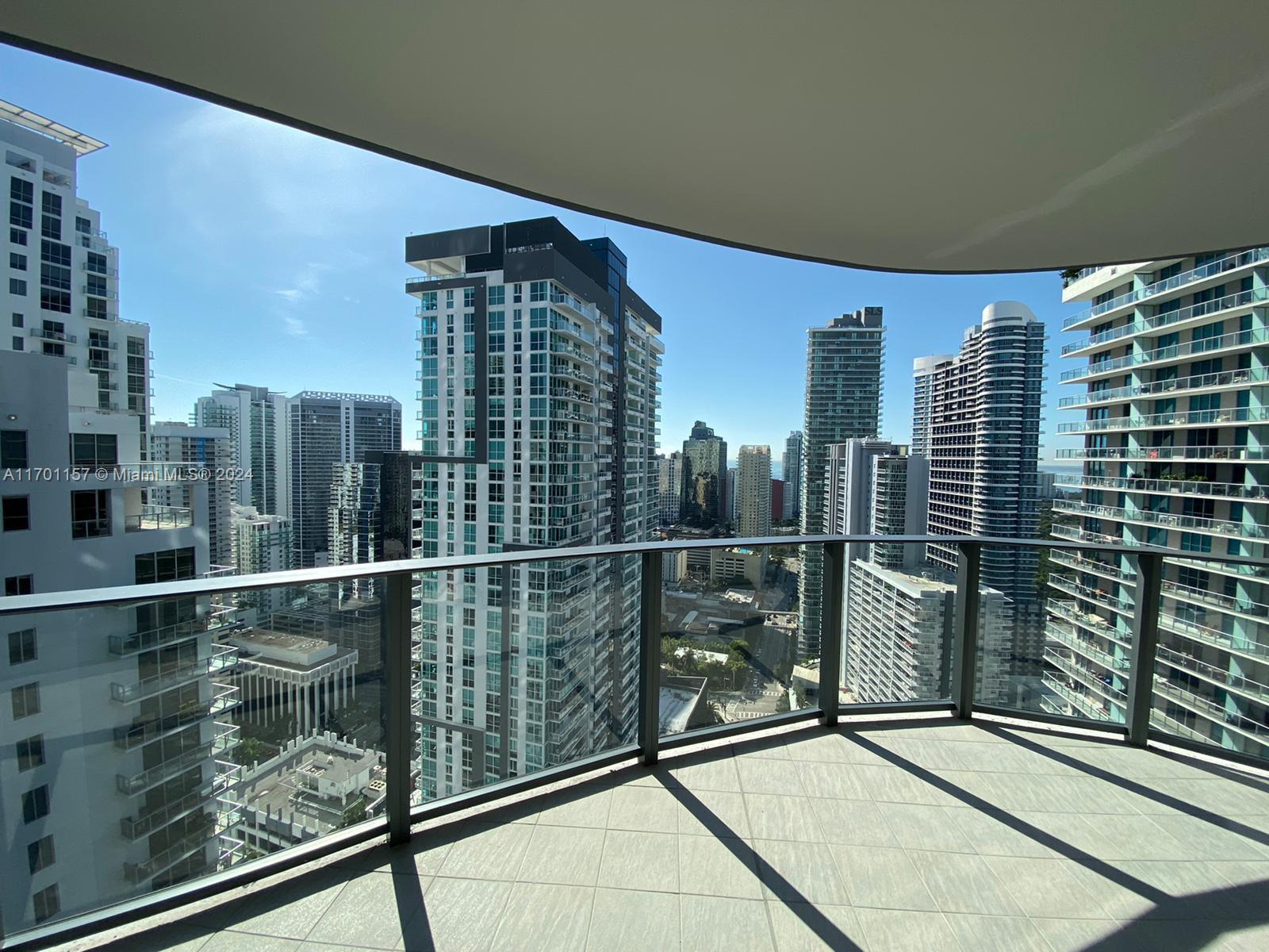 1000 Brickell Plz #3701, Miami FL 33131