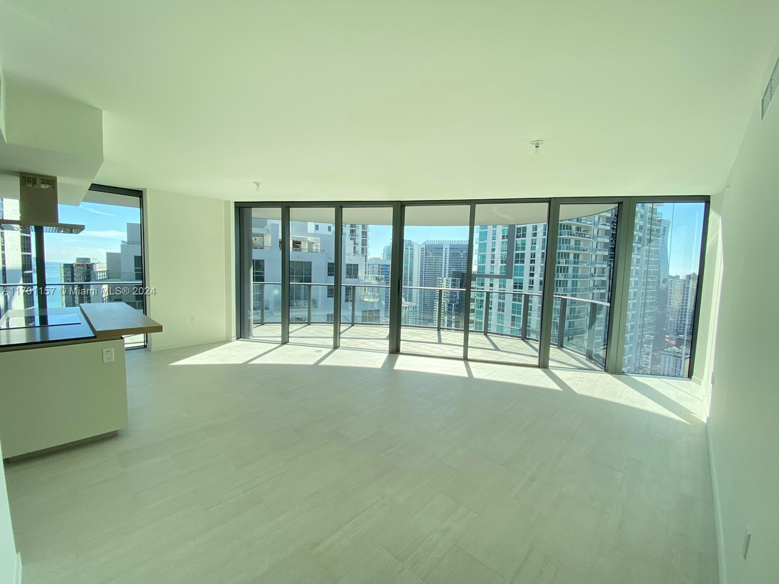 1000 Brickell Plz #3701, Miami FL 33131