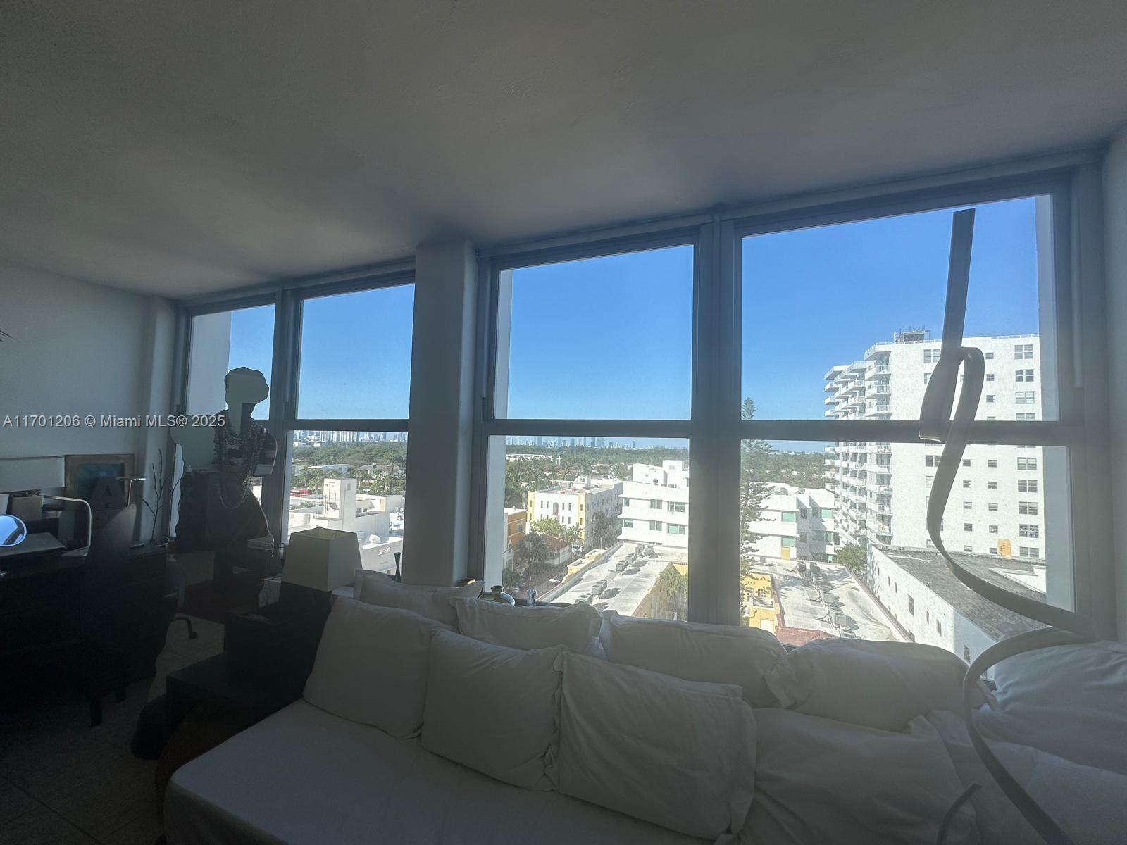 2899 Collins Ave #910, Miami Beach, Florida image 1