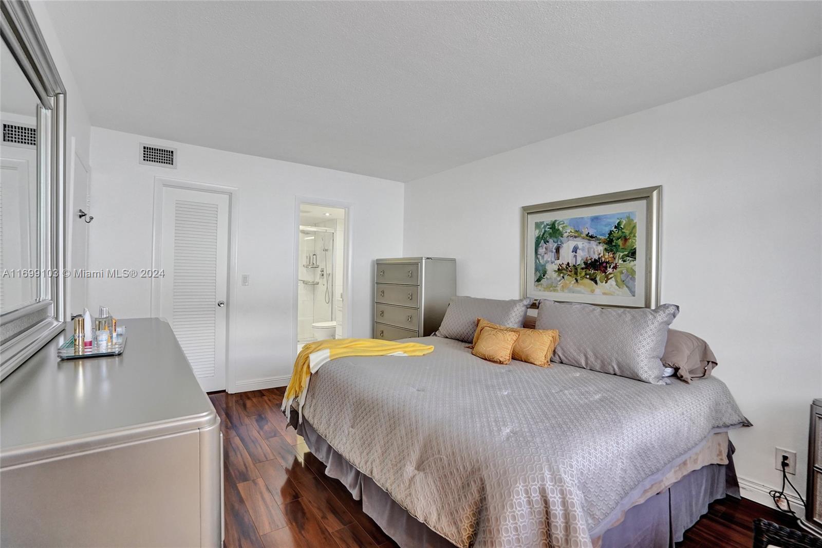 580 Egret Dr #220, Hallandale Beach, Florida image 16