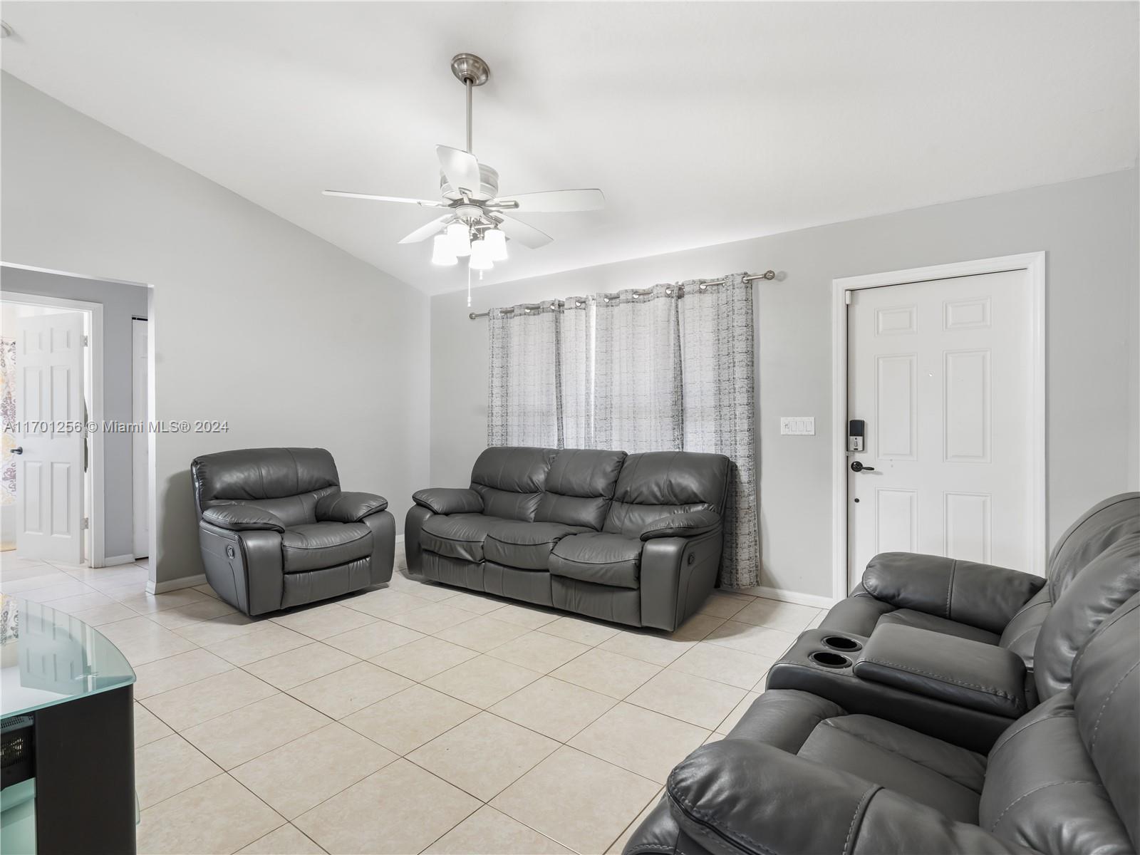 949 SW Longfellow Rd, Port St. Lucie, Florida image 16