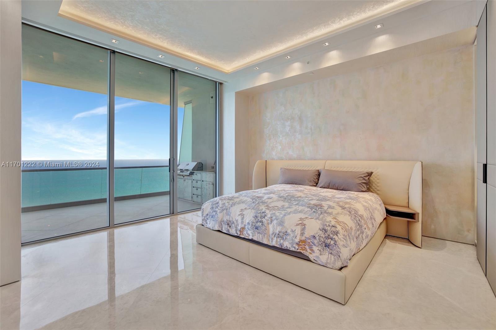 18501 E Collins Ave #5001, Sunny Isles Beach, Florida image 19