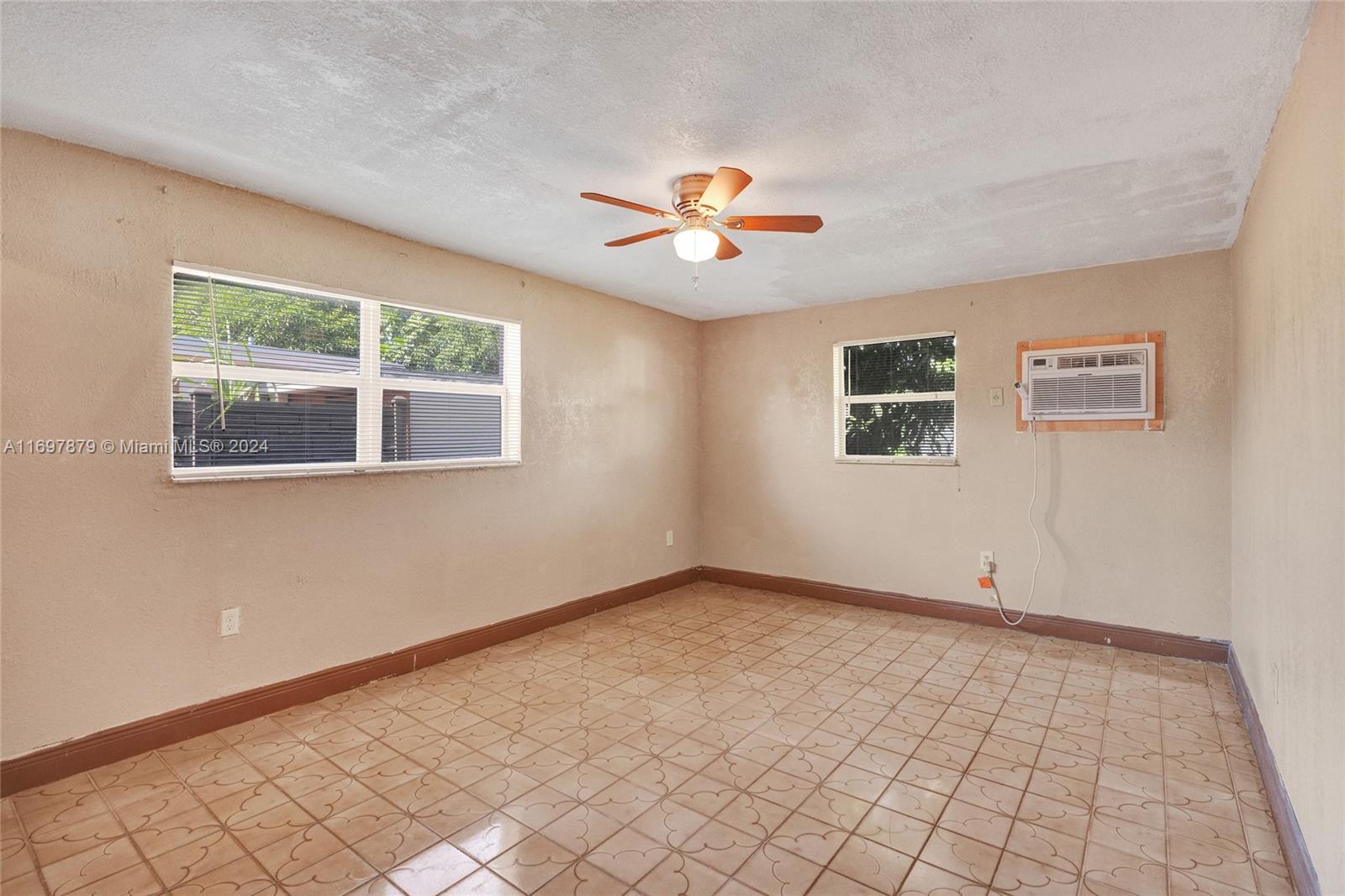 2821 NW 209th Ter, Miami Gardens, Florida image 36