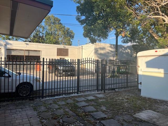 161 NW 35th St, Miami, Florida image 31