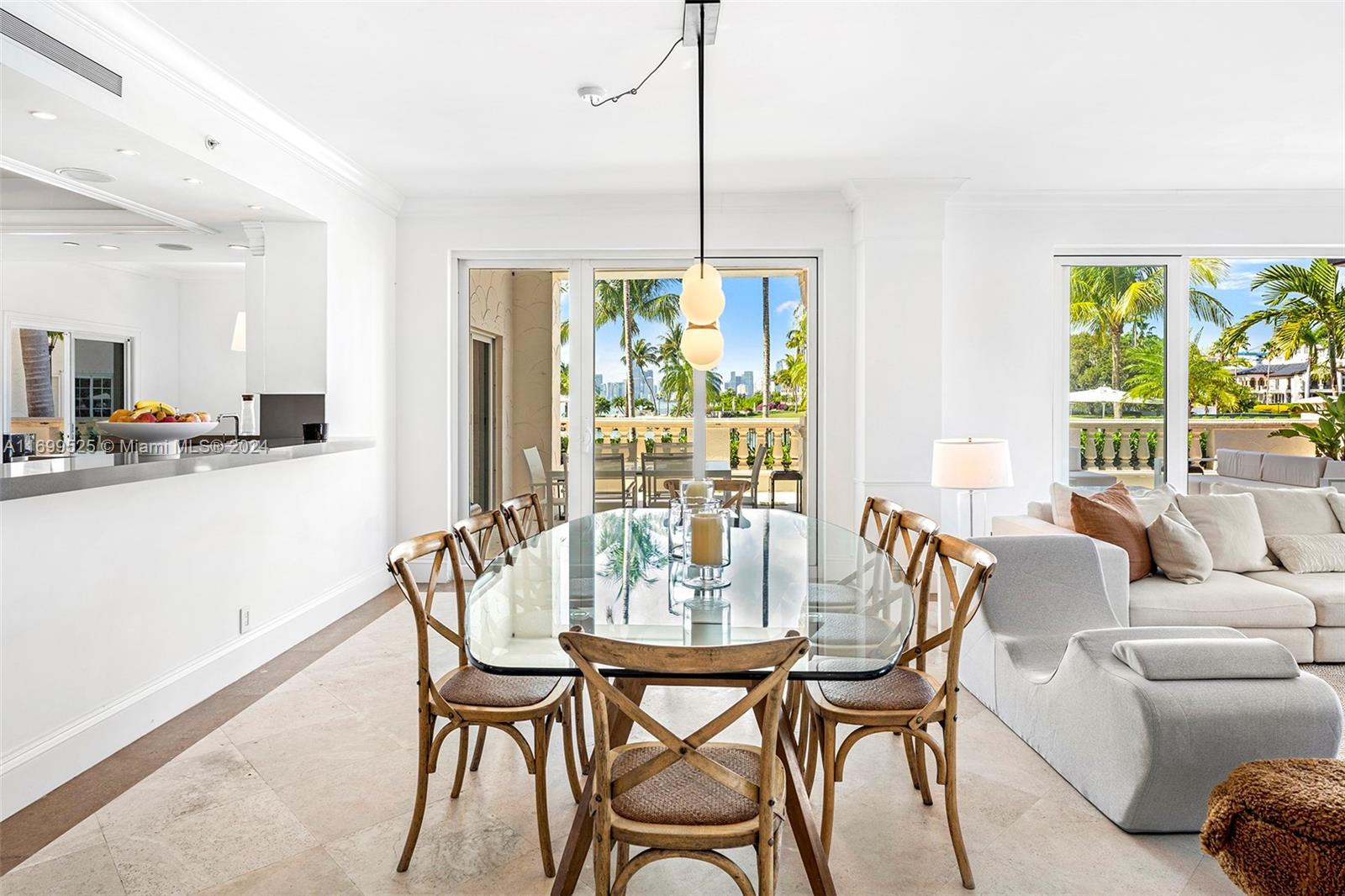 , Miami Beach FL 33109