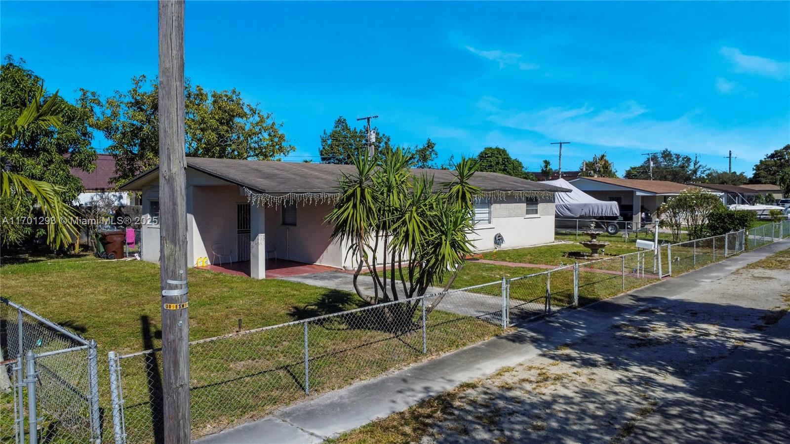 75 W 36th Pl, Hialeah, Florida image 3