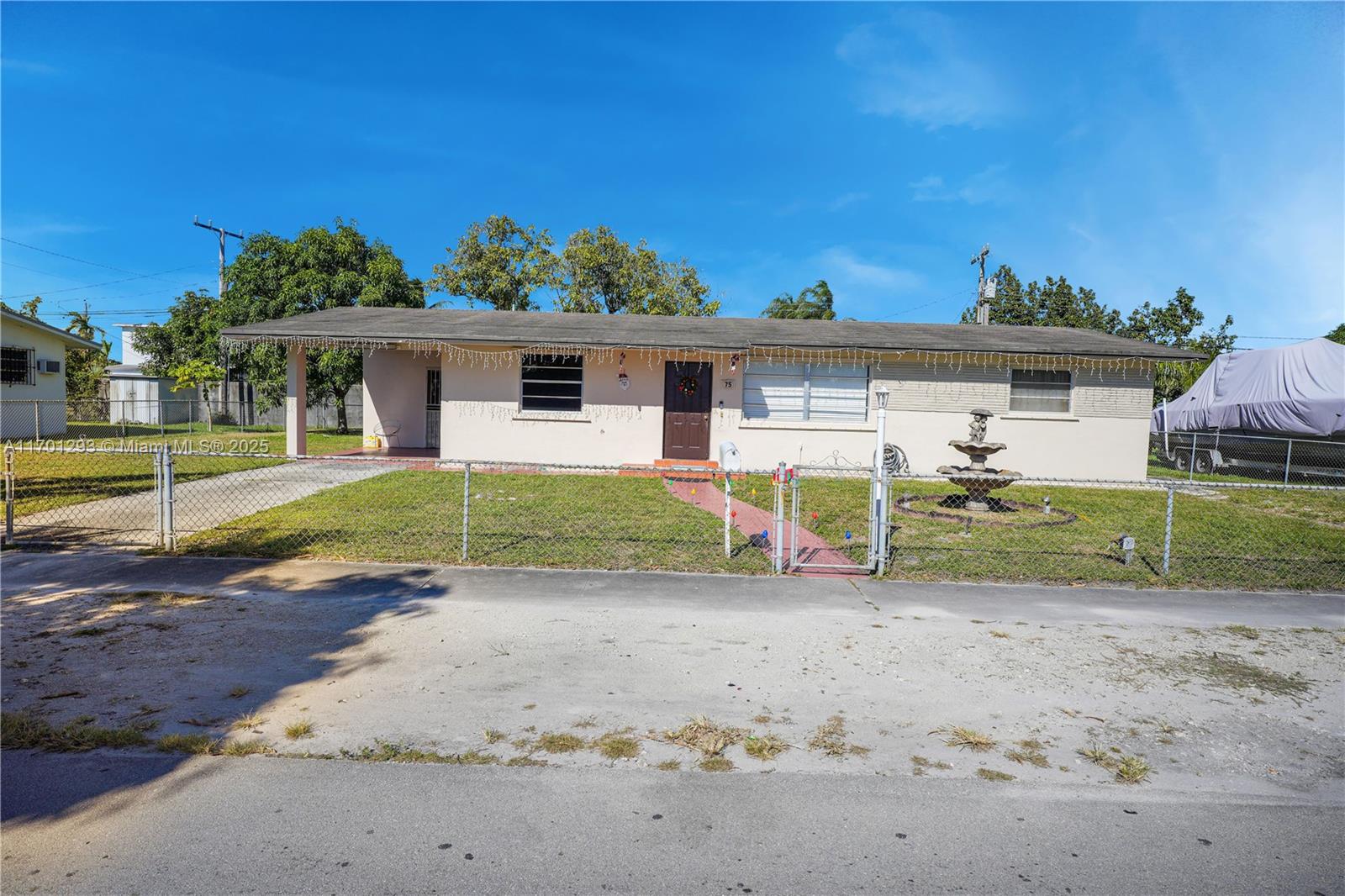 75 W 36th Pl, Hialeah, Florida image 4