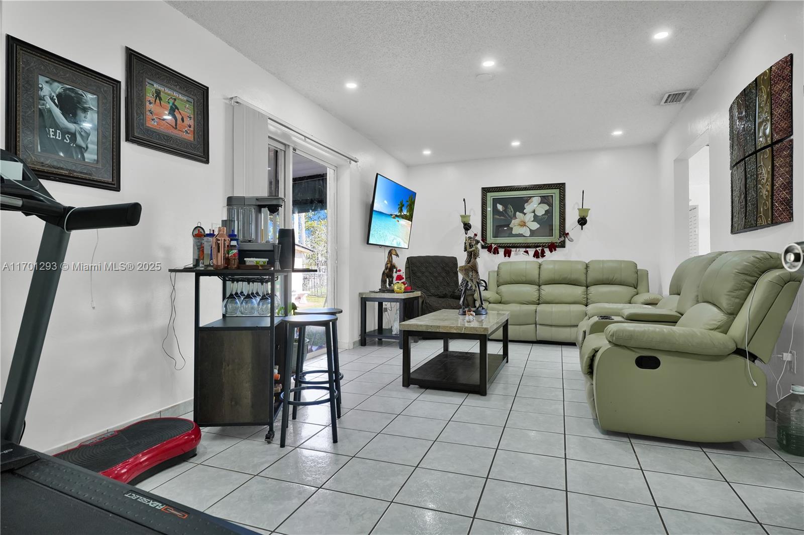 75 W 36th Pl, Hialeah, Florida image 9