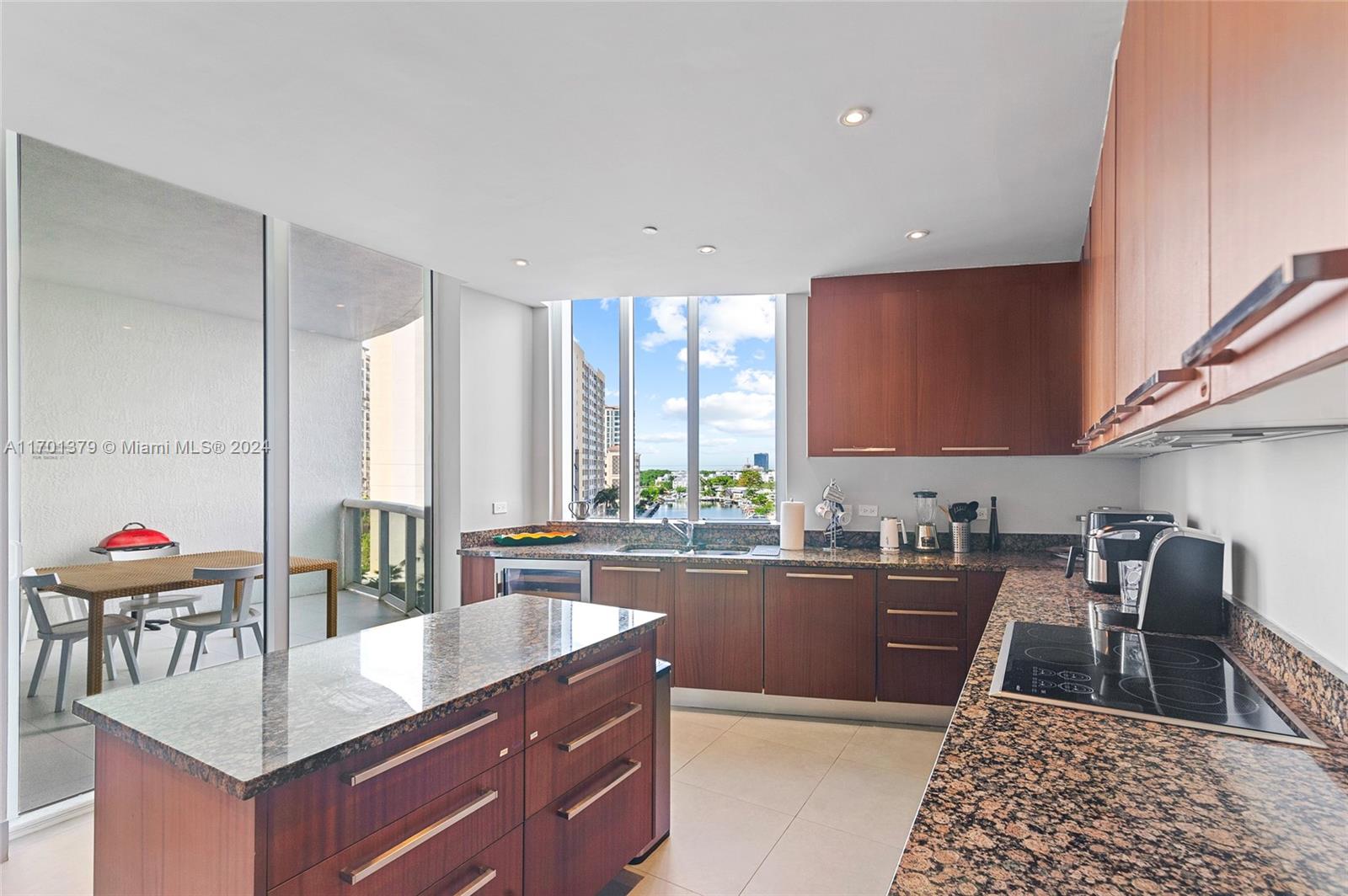 16001 Collins Ave #506, Sunny Isles Beach, Florida image 15