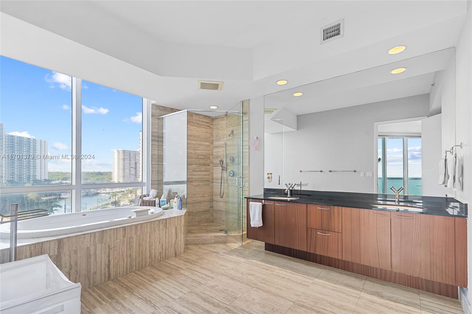 16001 Collins Ave #506, Sunny Isles Beach, Florida image 27