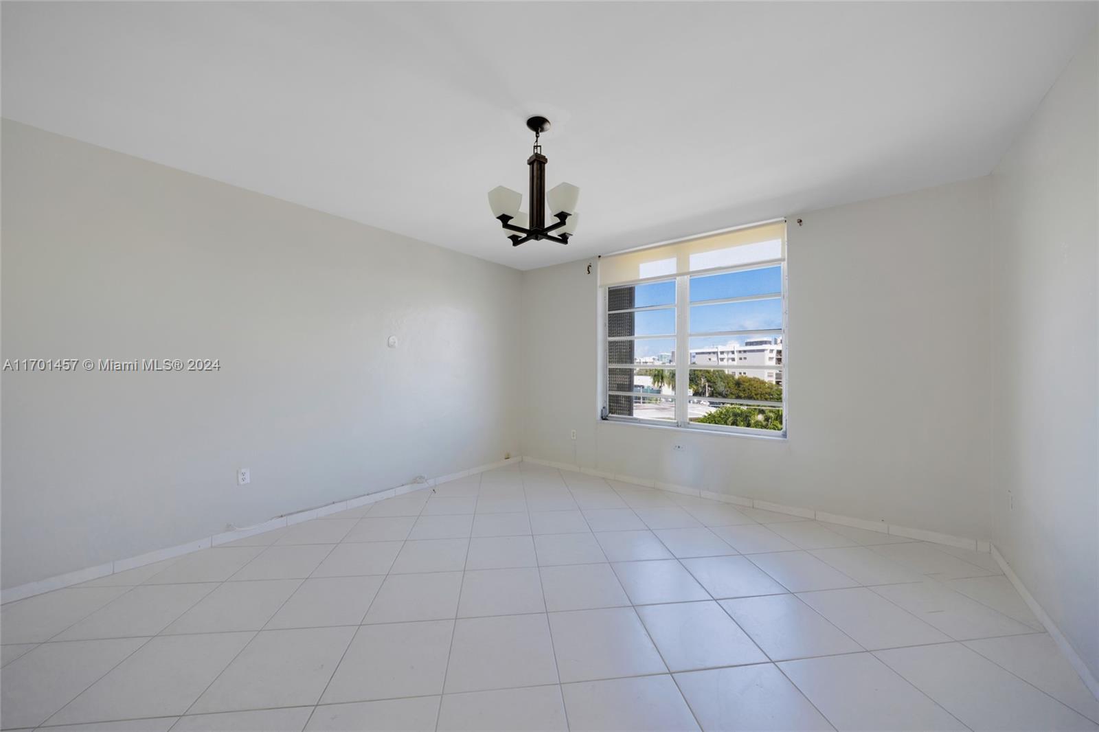 9270 W Bay Harbor Dr #5D, Bay Harbor Islands, Florida image 13