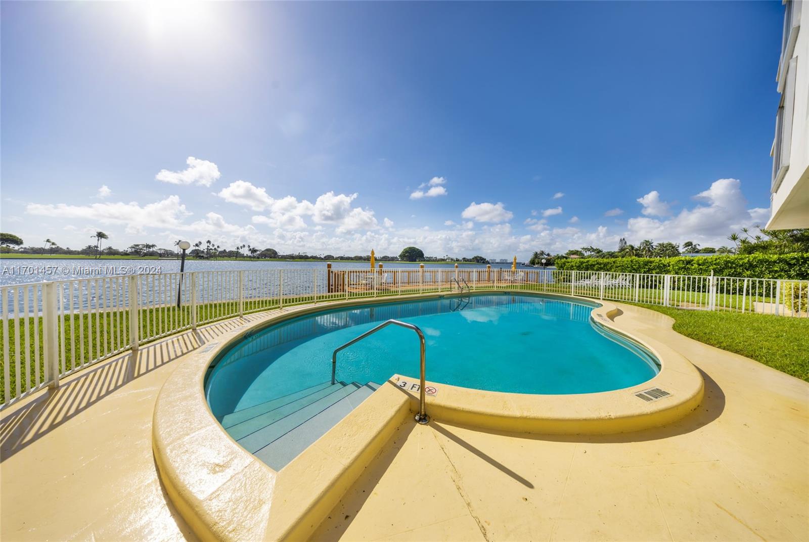 9270 W Bay Harbor Dr #5D, Bay Harbor Islands, Florida image 26