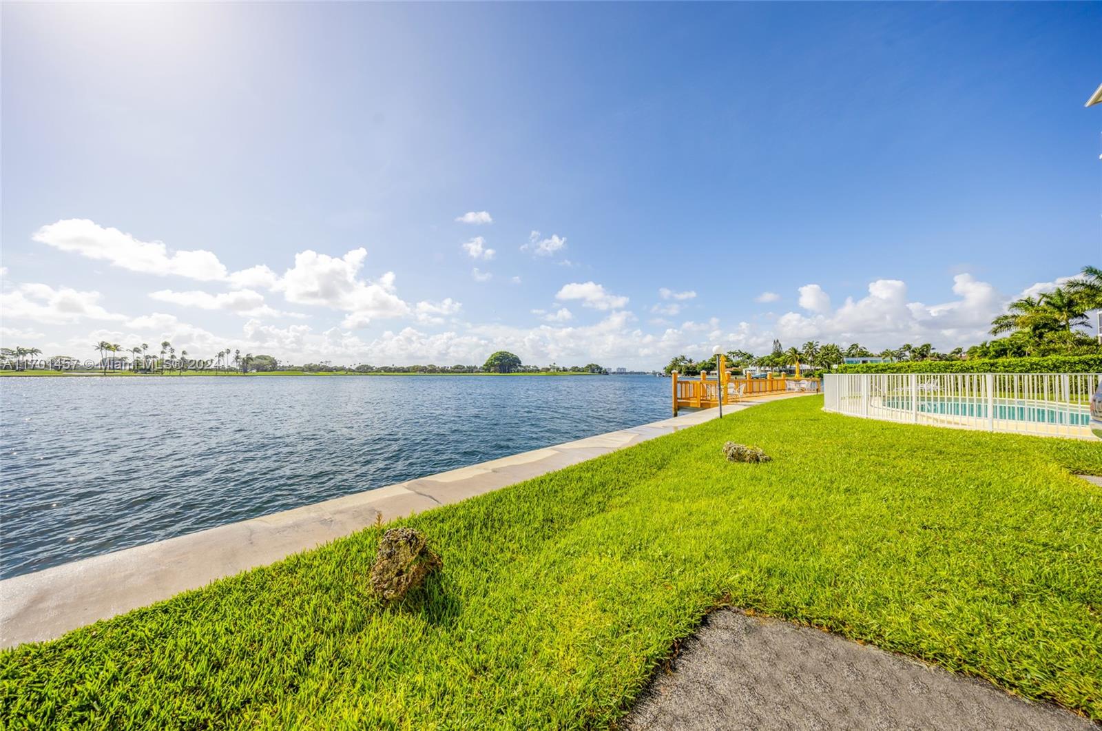 9270 W Bay Harbor Dr #5D, Bay Harbor Islands, Florida image 30