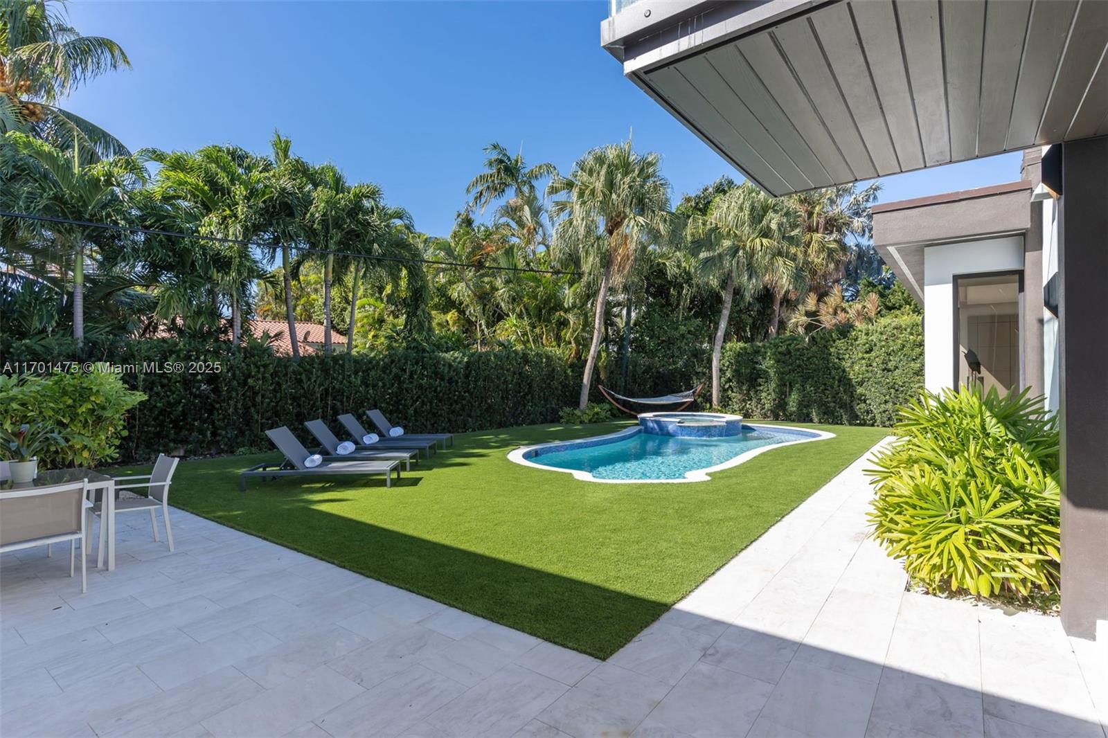 4250 Nautilus Dr, Miami Beach, Florida image 1