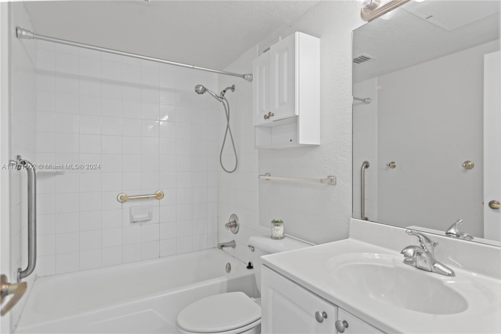 Listing Photo 23