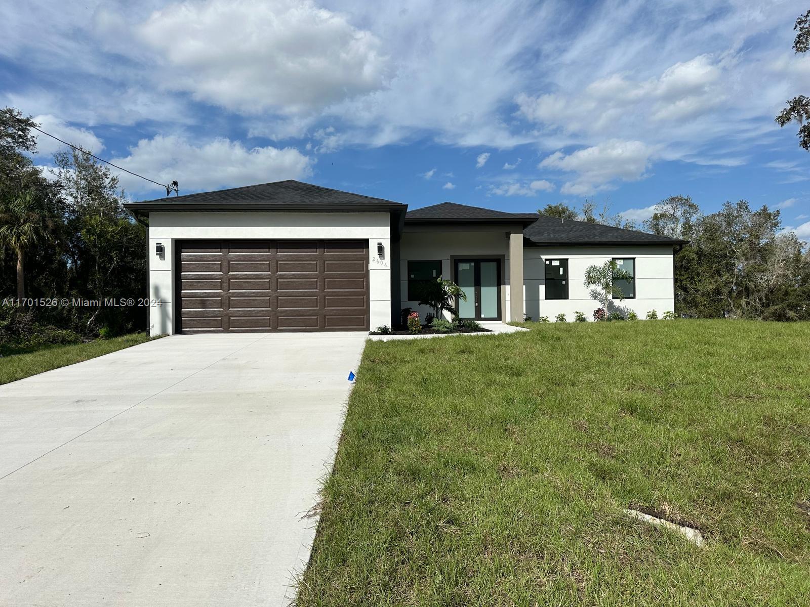 2606 54 Th St, Lehigh Acres, Florida image 1