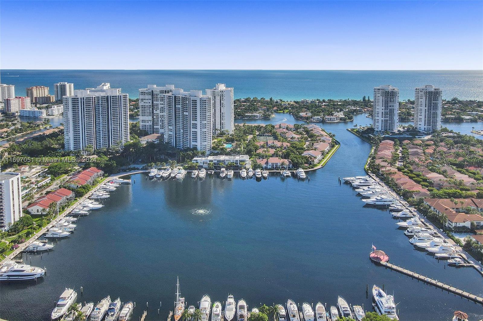 3750 Yacht Club Dr #TH6, Aventura, Florida image 19