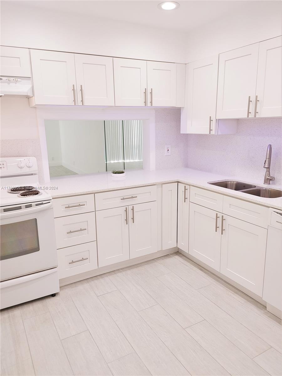 Property photo # 8