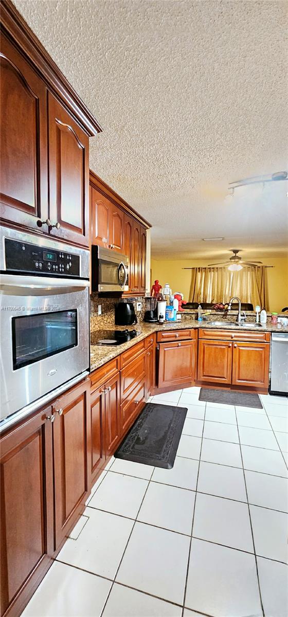 17352 SW 18th St, Miramar, Florida image 9