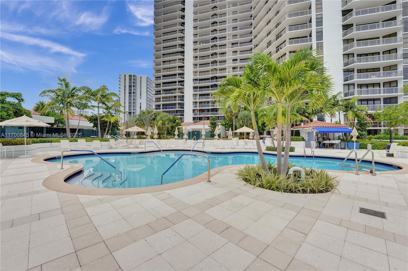 20281 E Country Club Dr #307, Aventura, Florida image 30